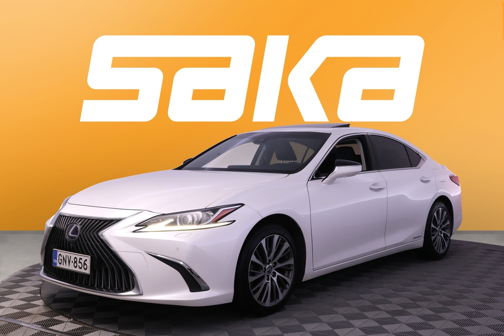 LEXUS ES 2019