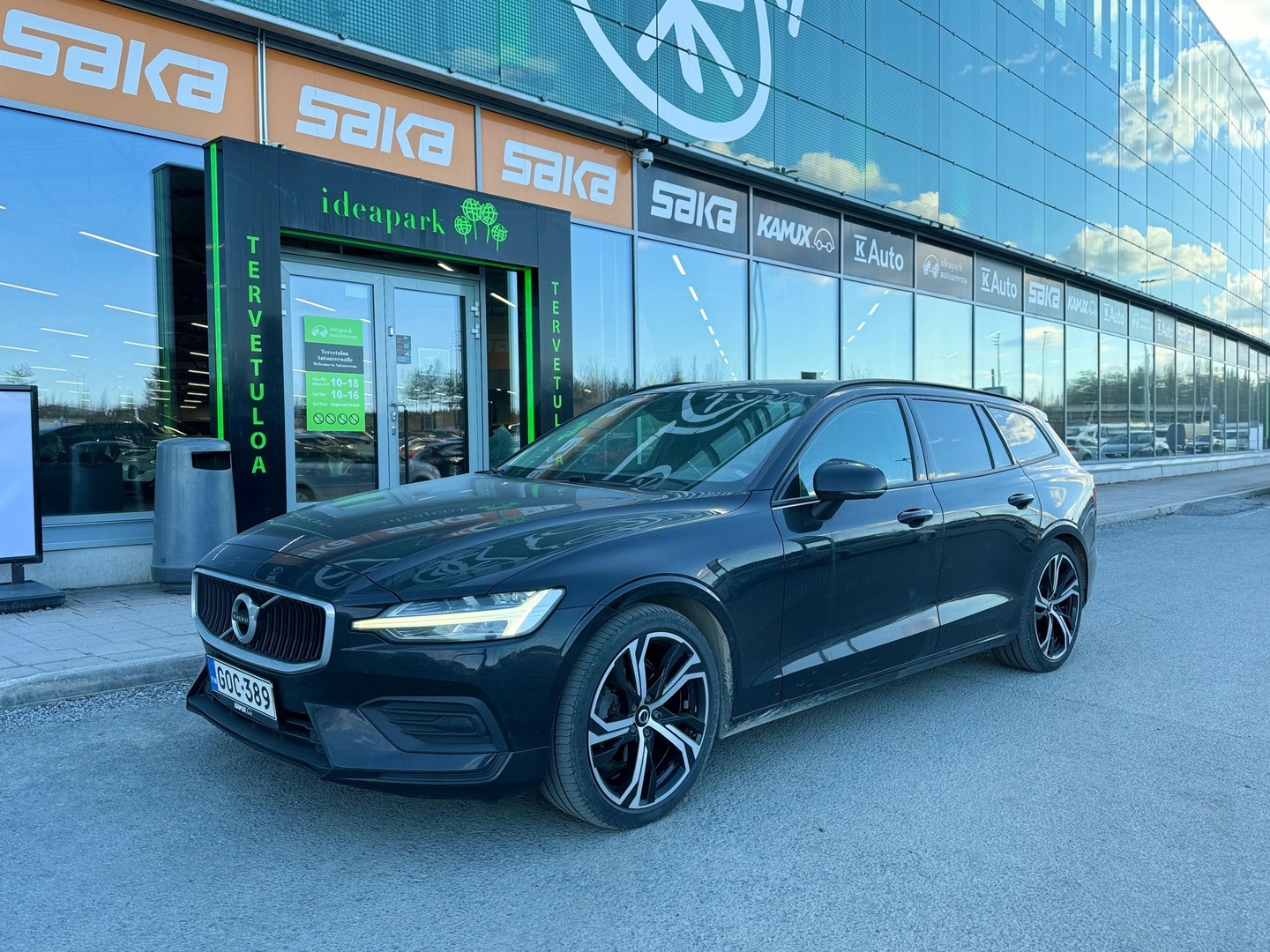 VOLVO V60 2019
