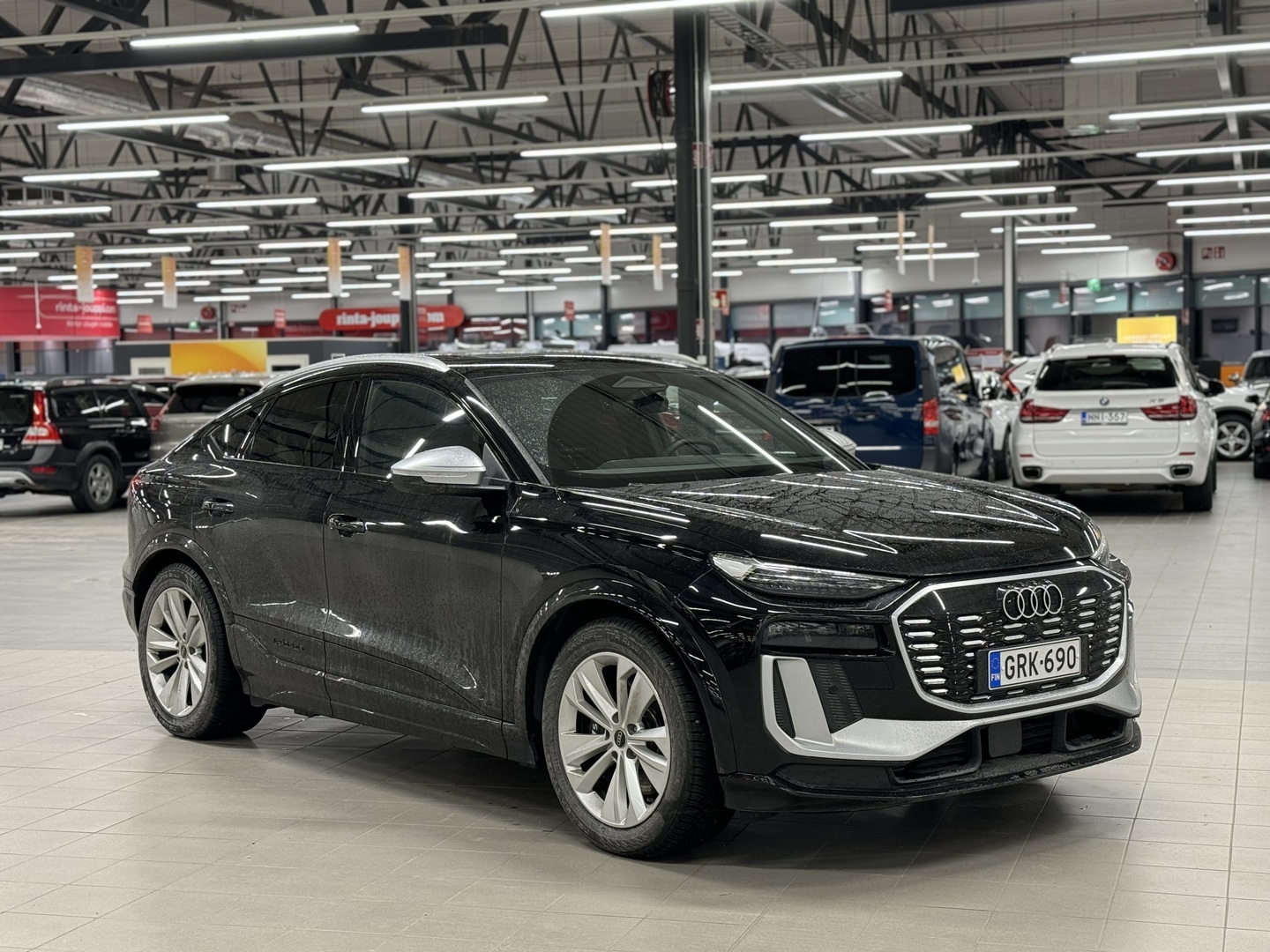 AUDI SQ6 e-tron 2025