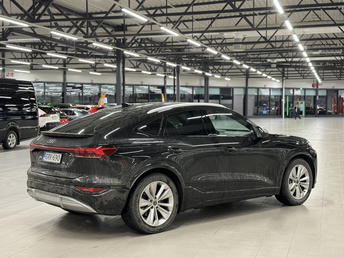 AUDI SQ6 e-tron 2025