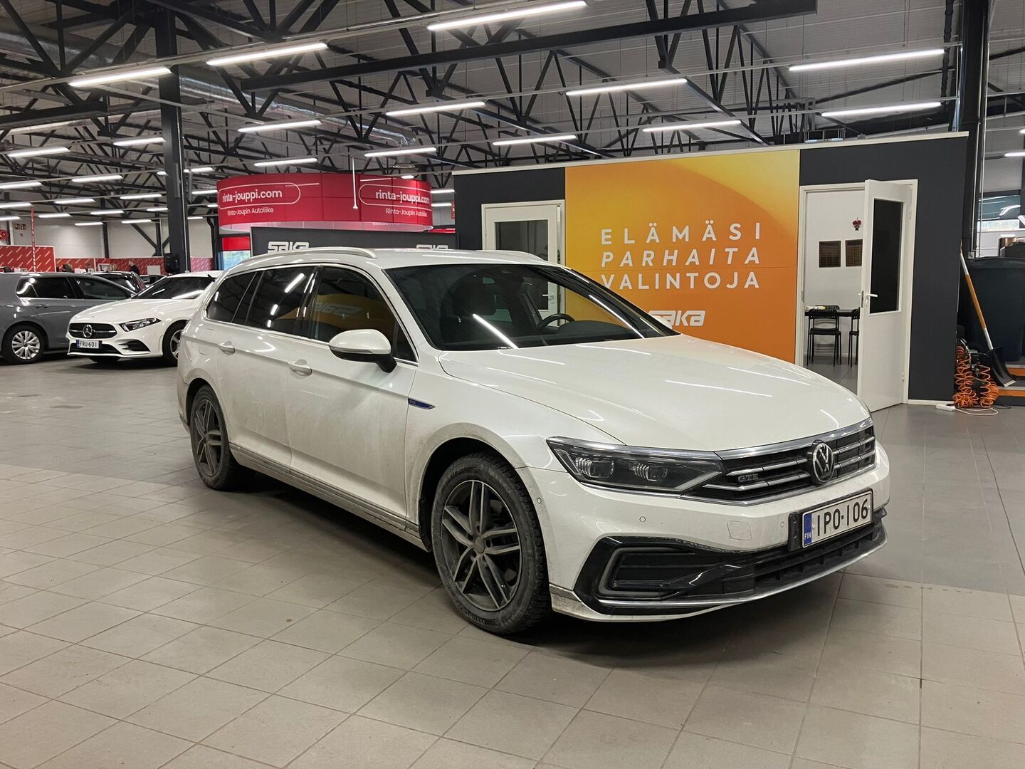VOLKSWAGEN Passat 2021
