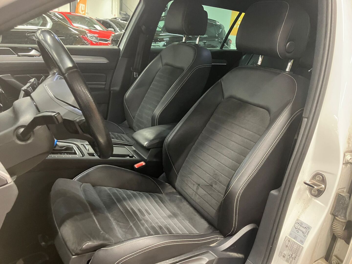 VOLKSWAGEN Passat 2021