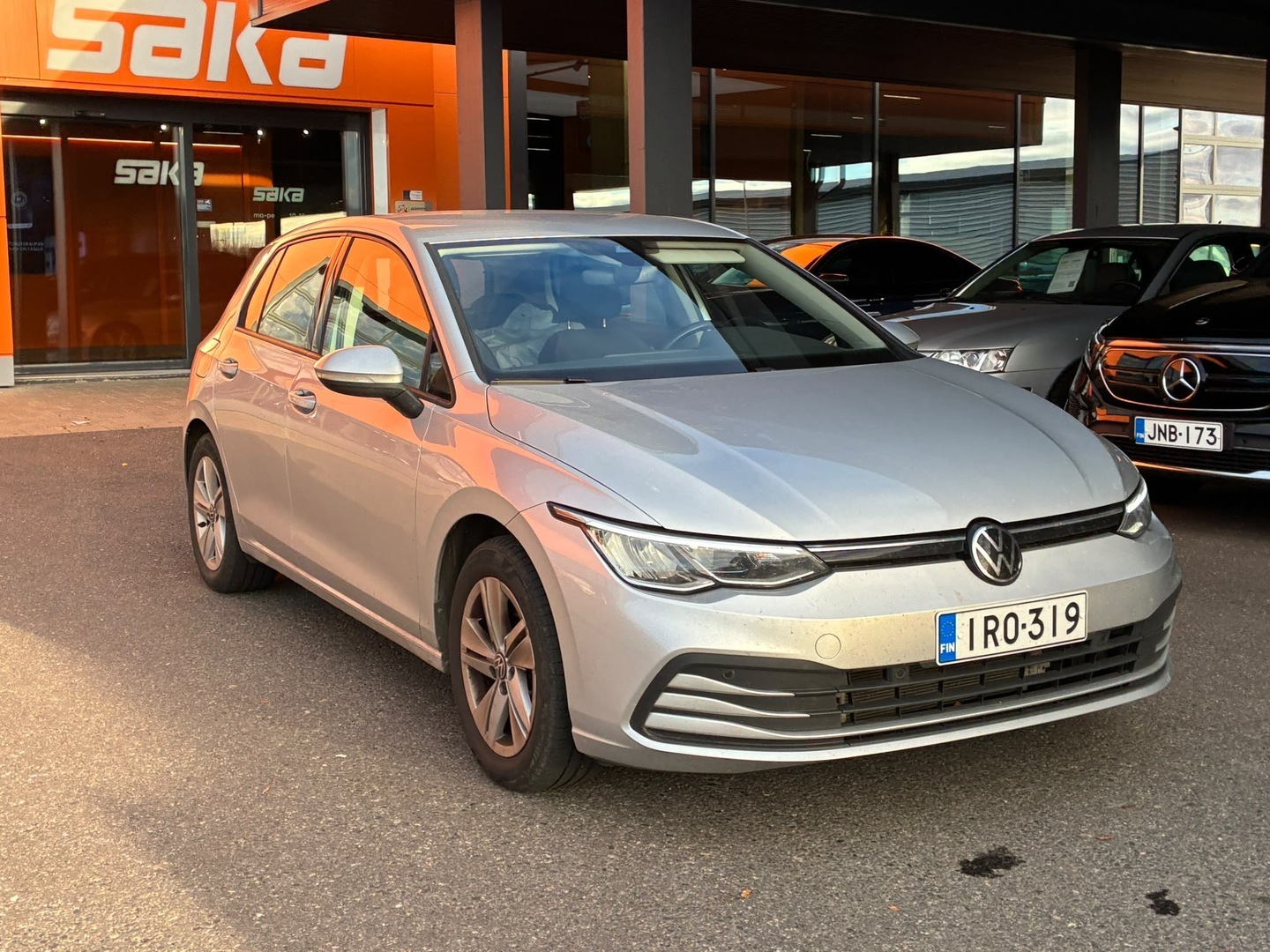 VOLKSWAGEN Golf 2024