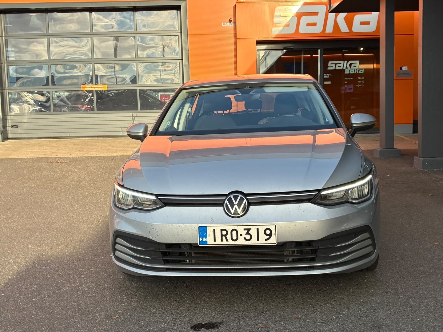 VOLKSWAGEN Golf 2024