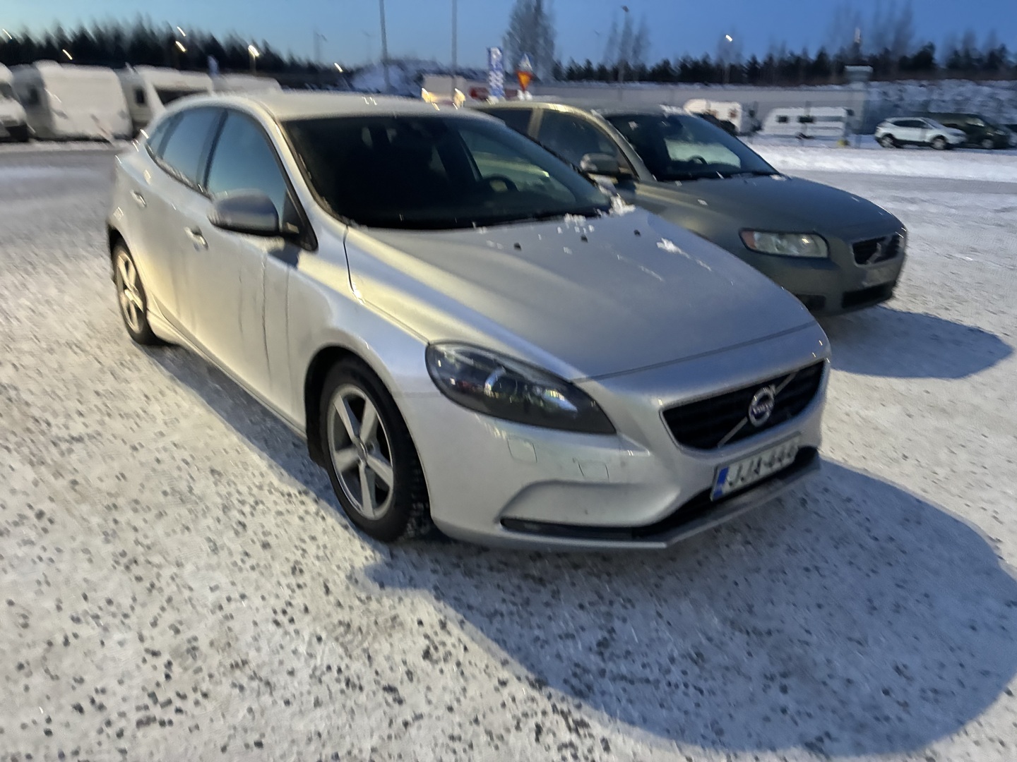 VOLVO V40 2014