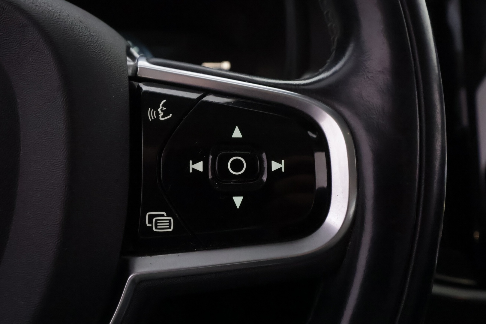 VOLVO V90 2017