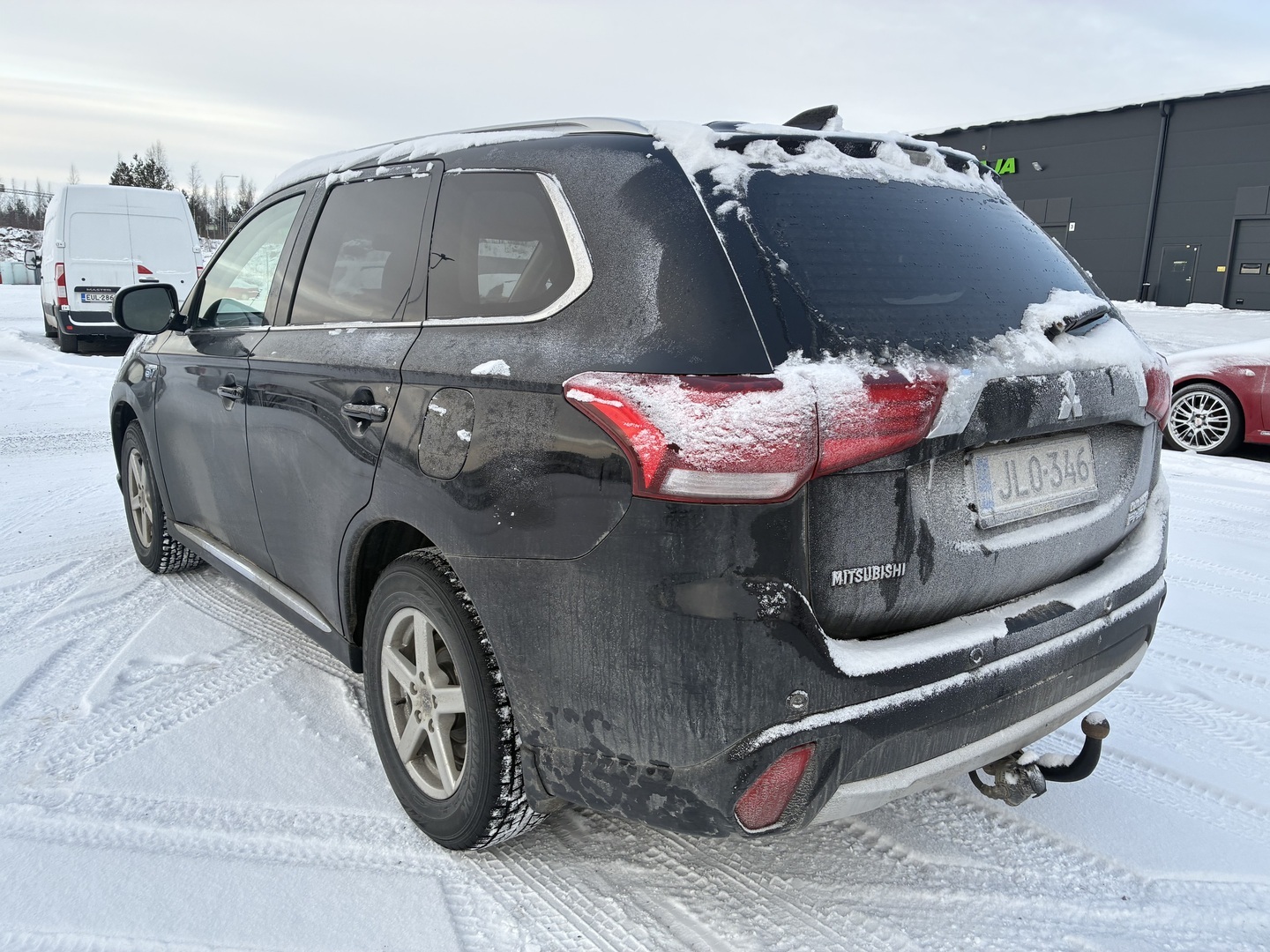 MITSUBISHI OUTLANDER PHEV 2016