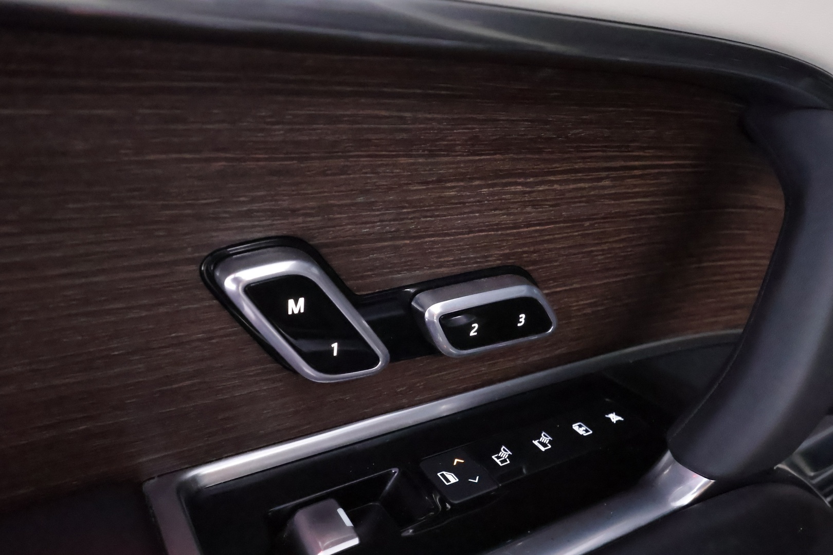 LAND ROVER Range Rover 2023