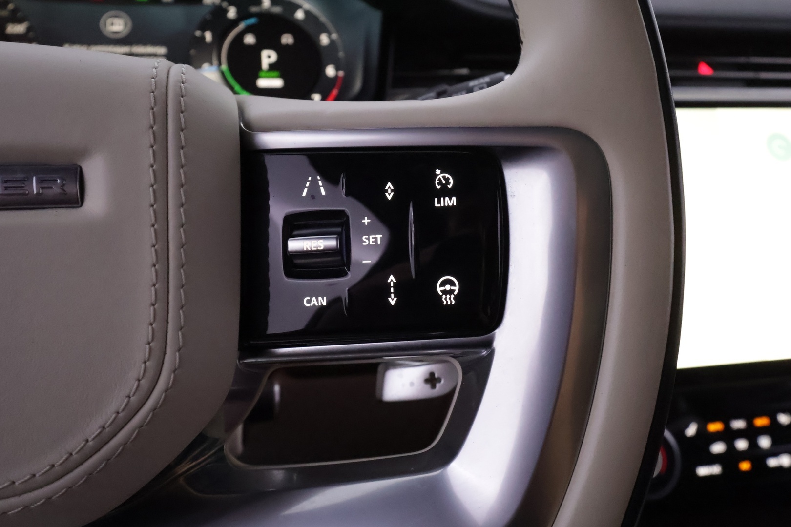 LAND ROVER Range Rover 2023