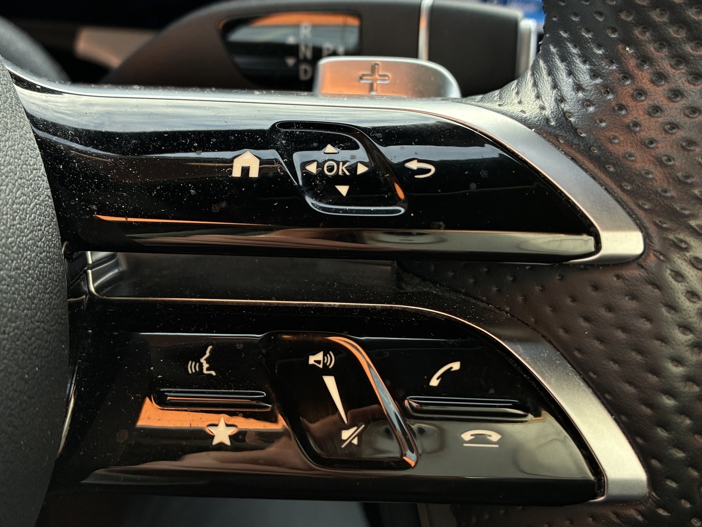 MERCEDES-BENZ E 2020