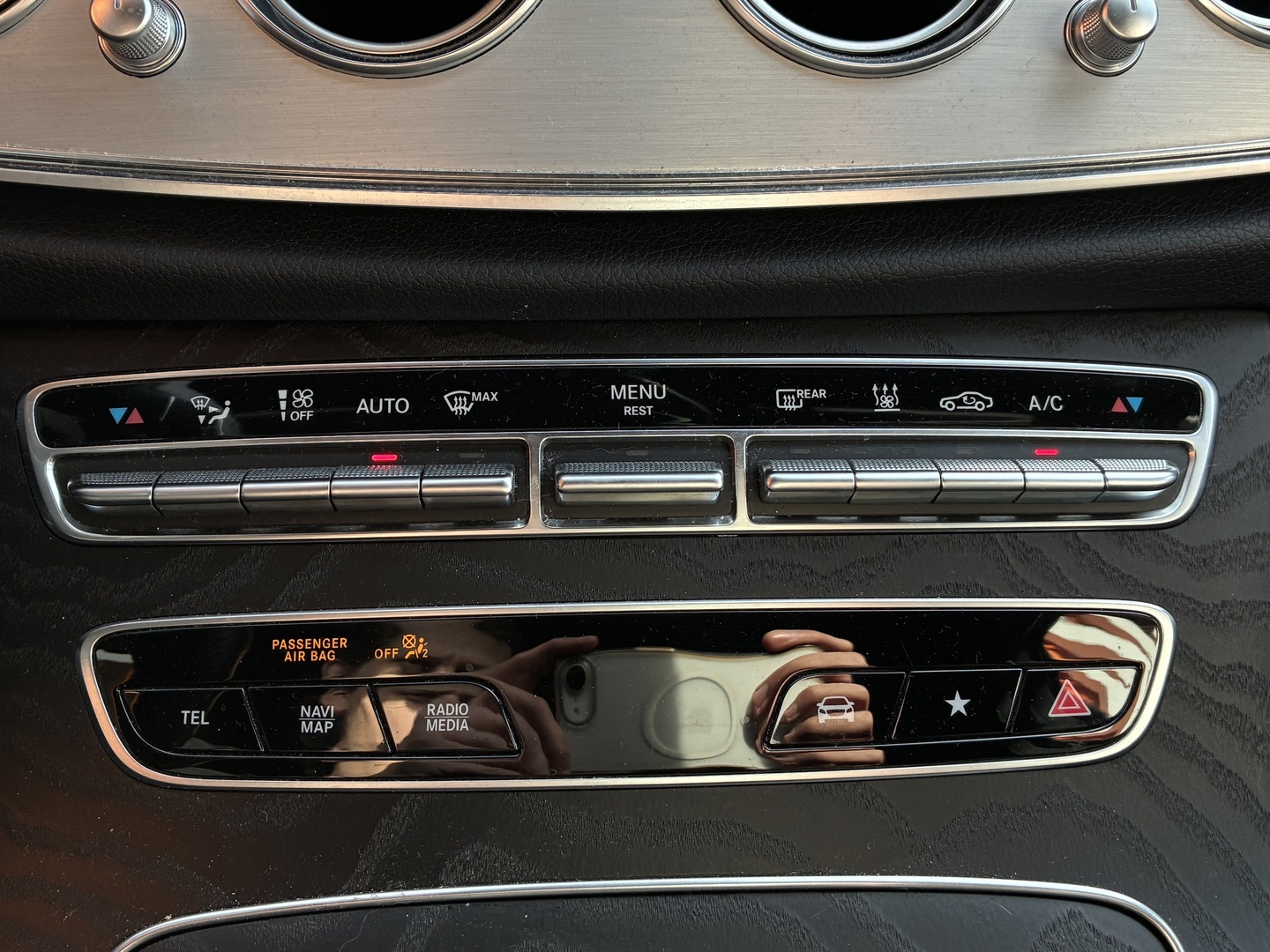 MERCEDES-BENZ E 2020