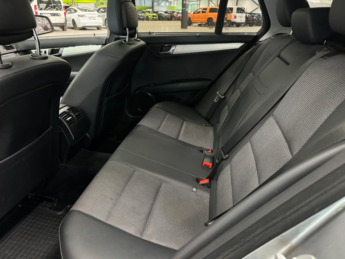 MERCEDES-BENZ C 2008