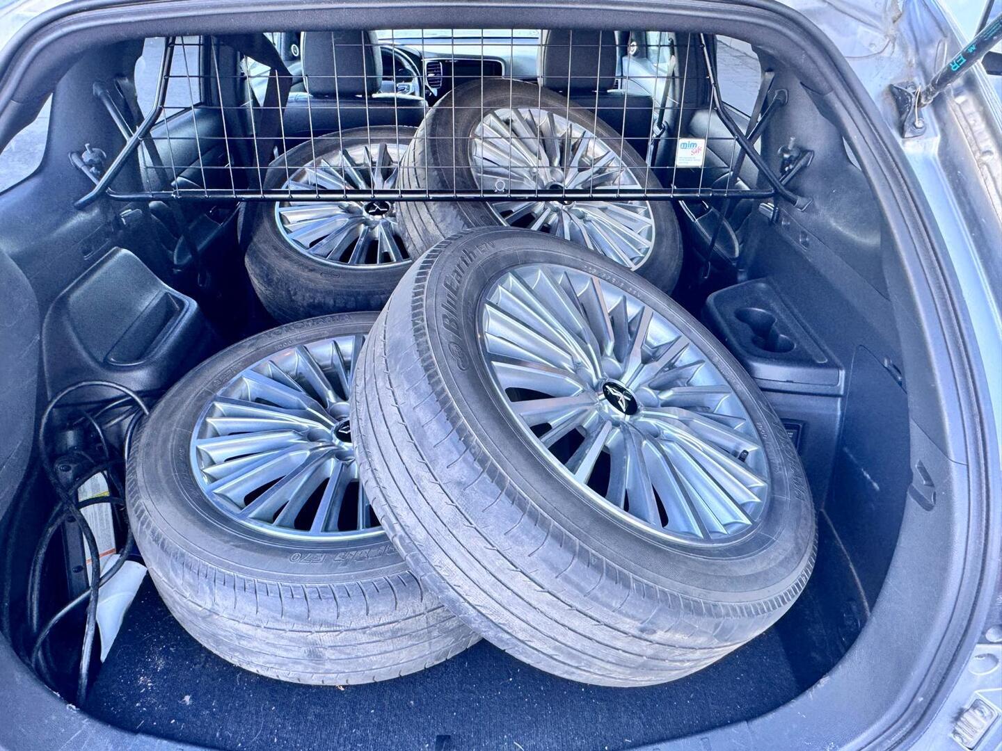 MITSUBISHI Outlander PHEV 2020