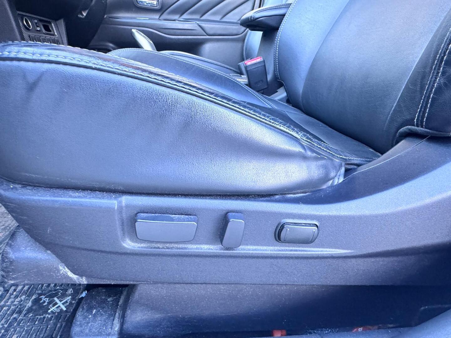 MITSUBISHI Outlander PHEV 2020