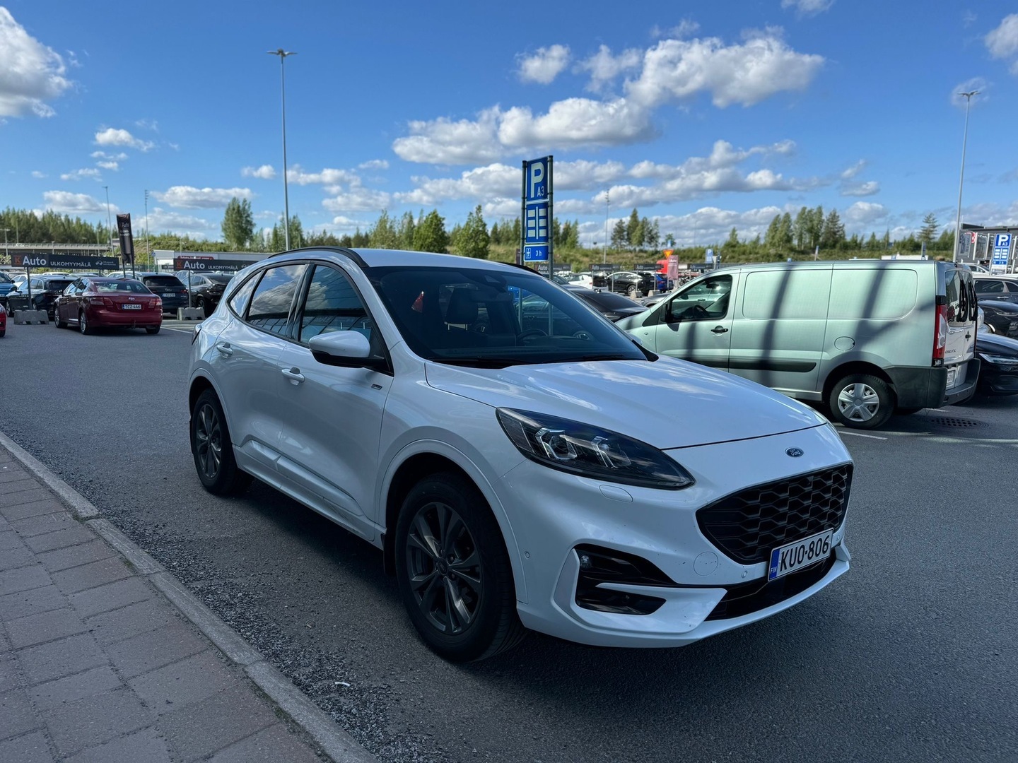 FORD Kuga 2023