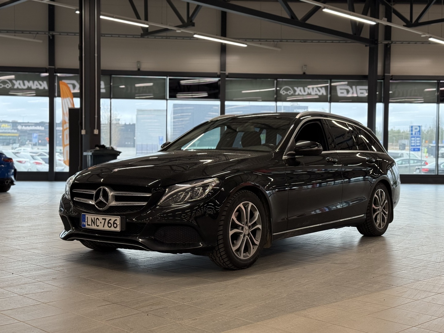 MERCEDES-BENZ C 2016