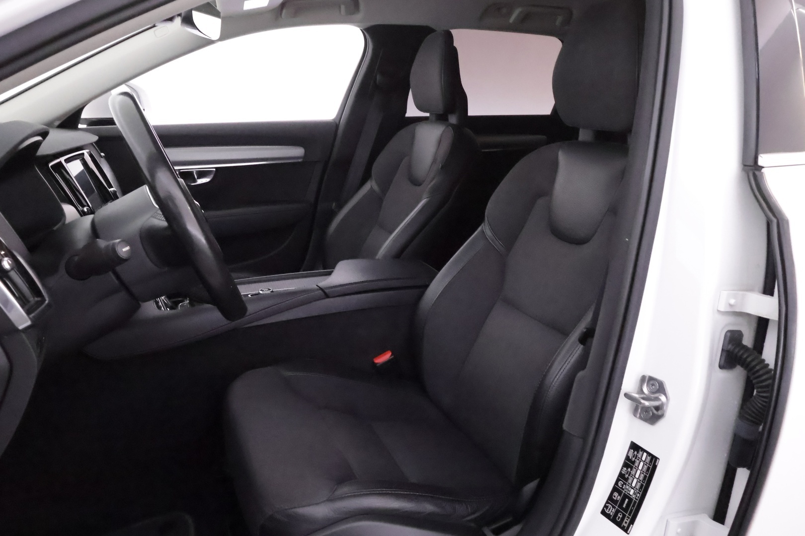 VOLVO V90 2018