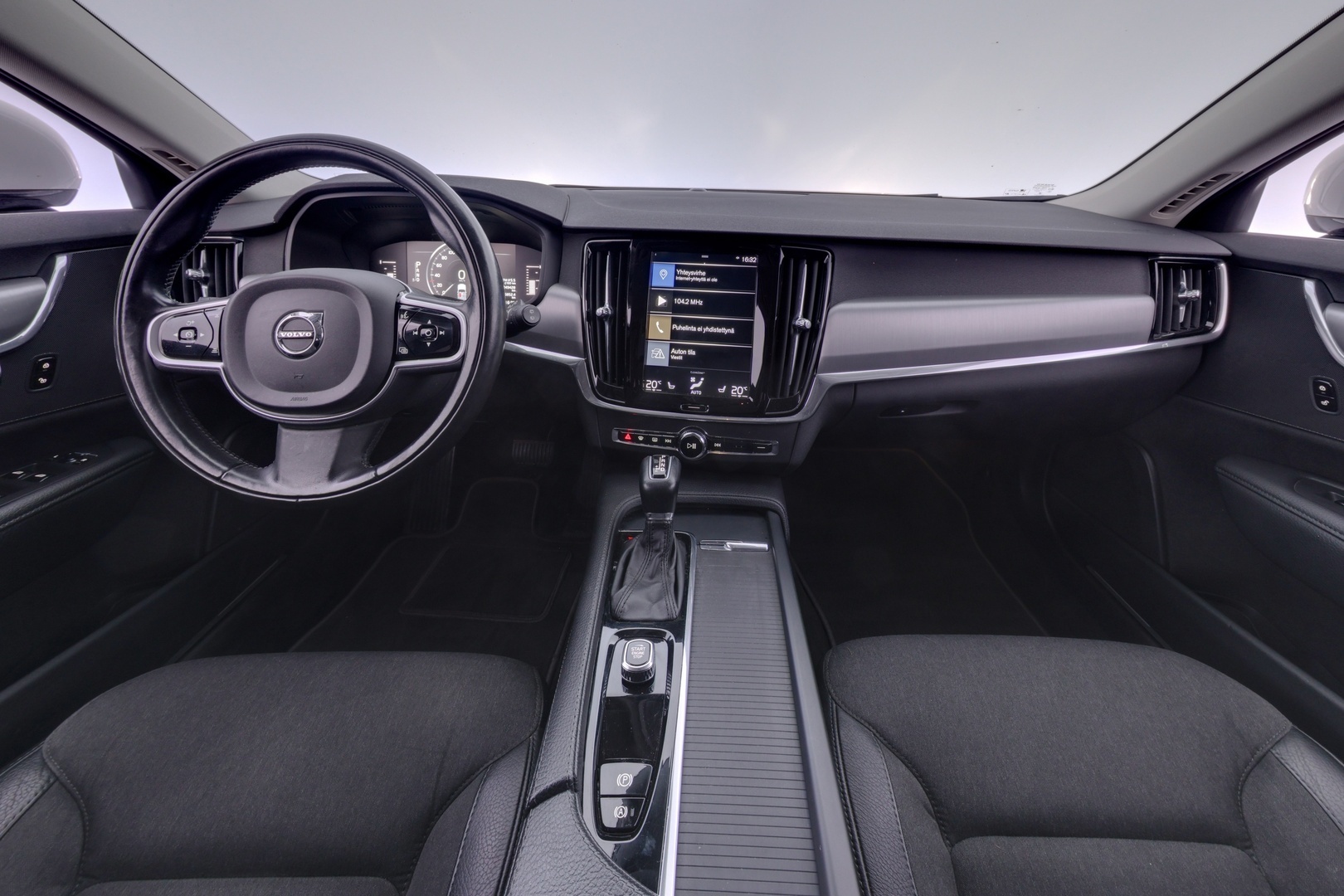 VOLVO V90 2018
