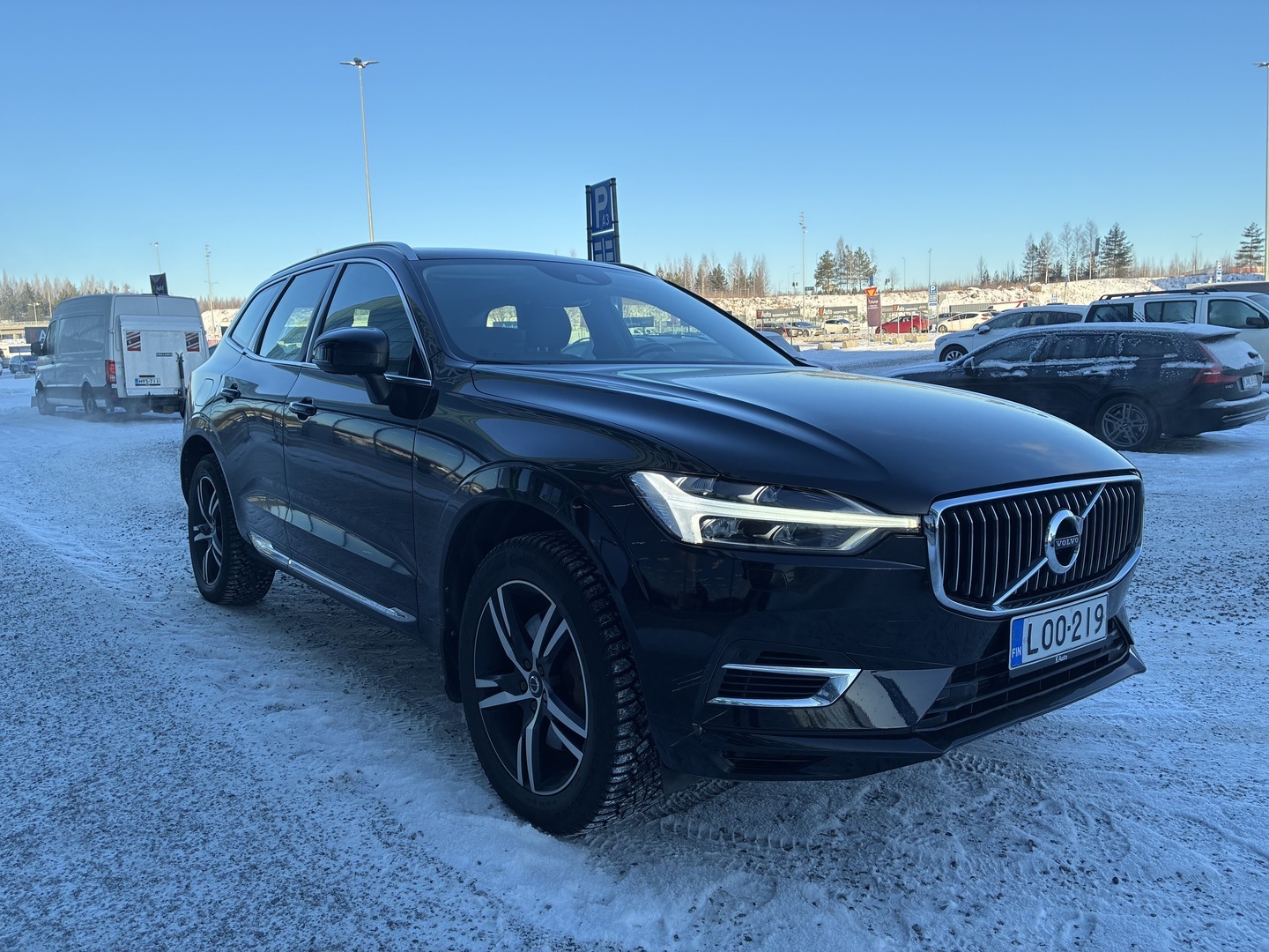 VOLVO XC60 2018