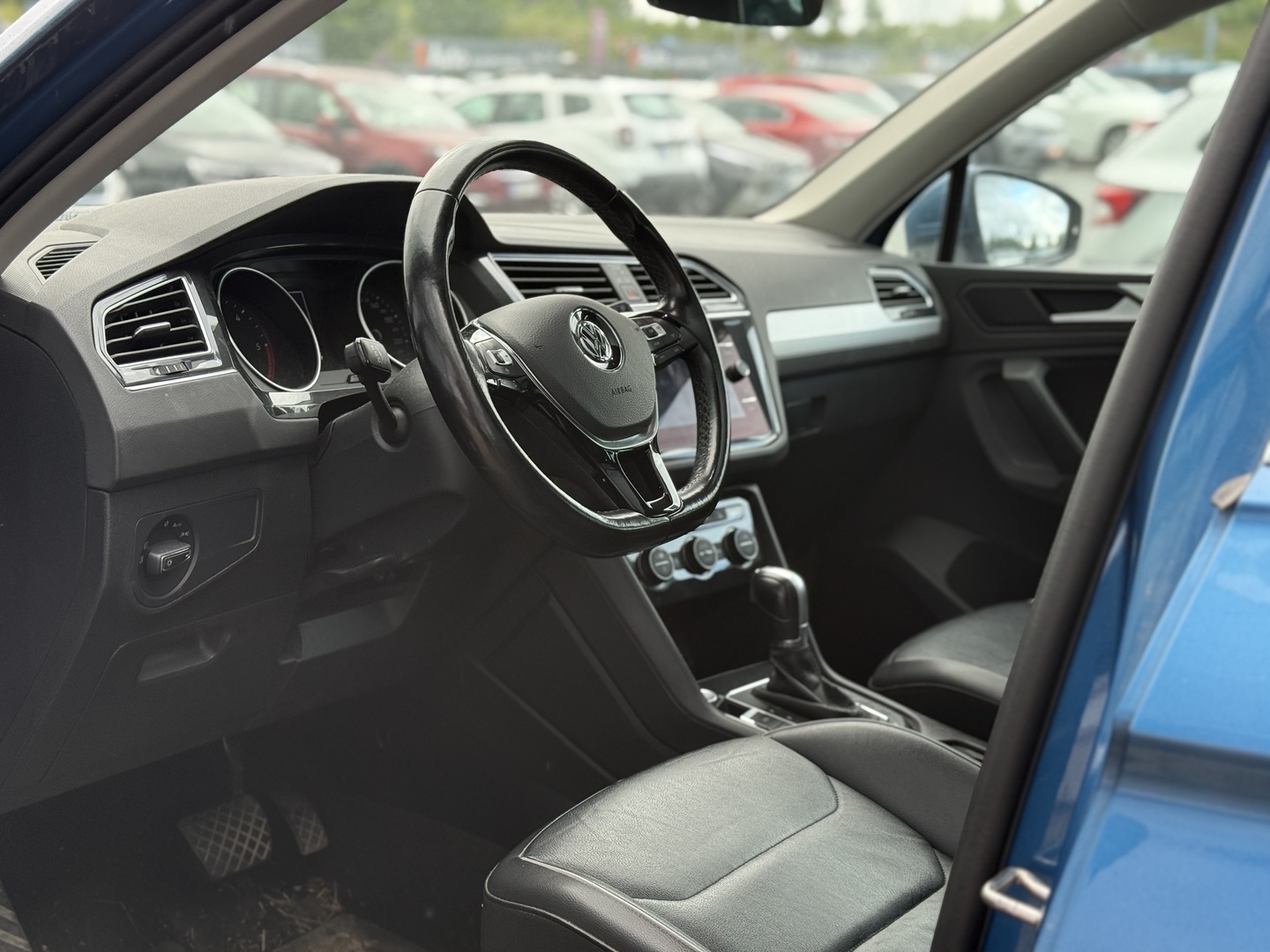 VOLKSWAGEN Tiguan 2019