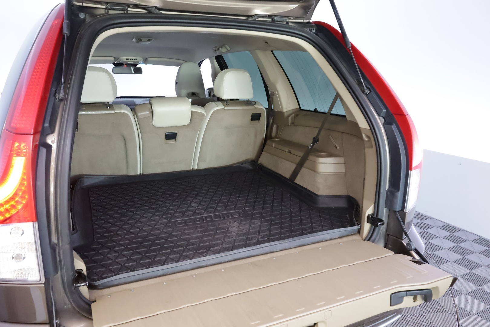 VOLVO XC90 2012