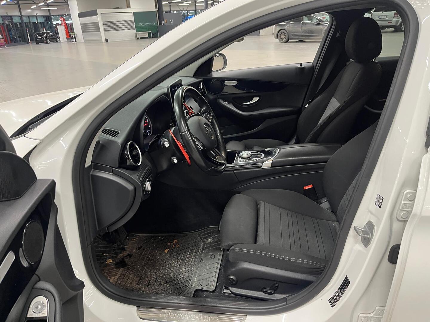 MERCEDES-BENZ C 2016