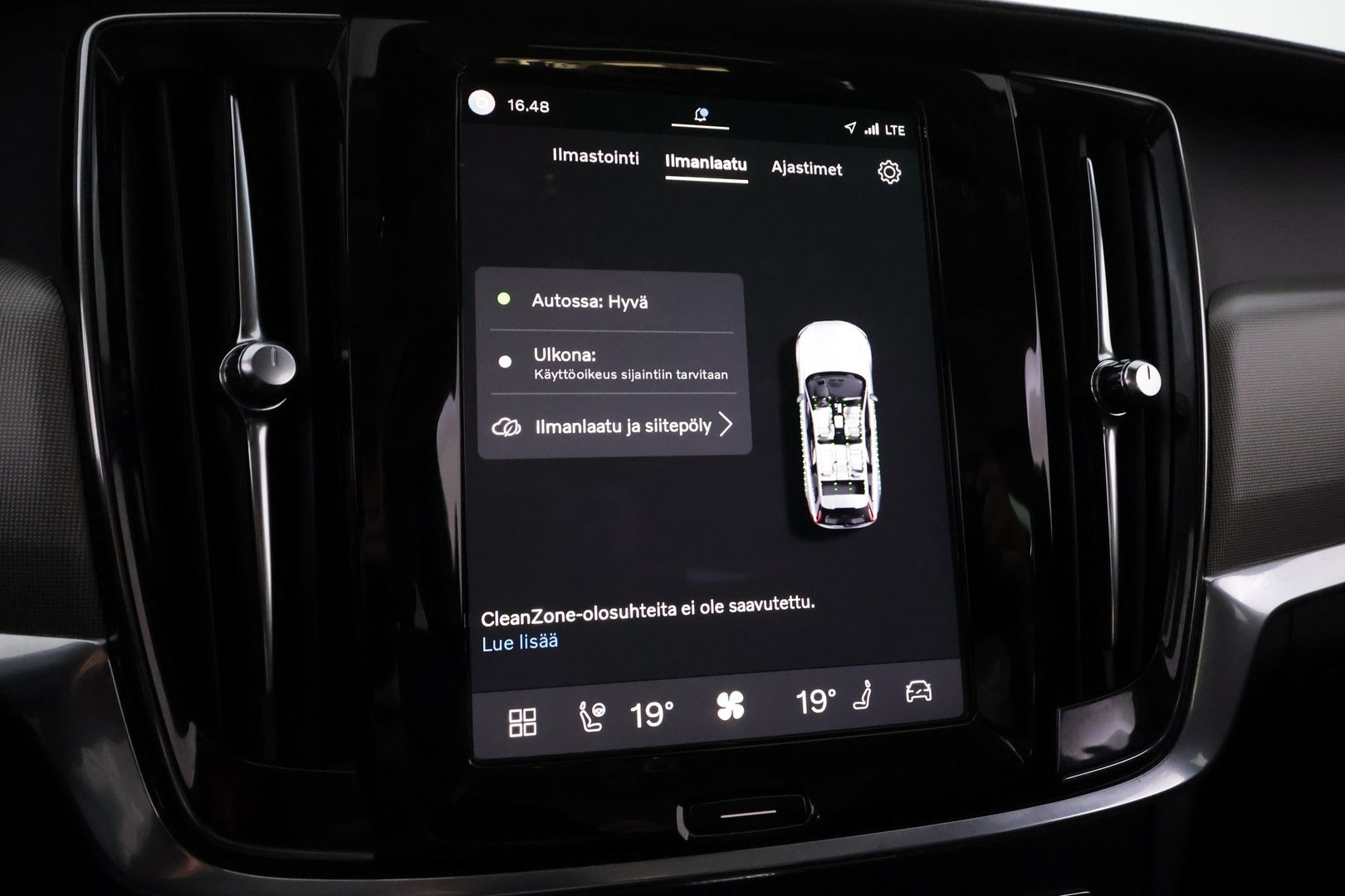 VOLVO V90 2023