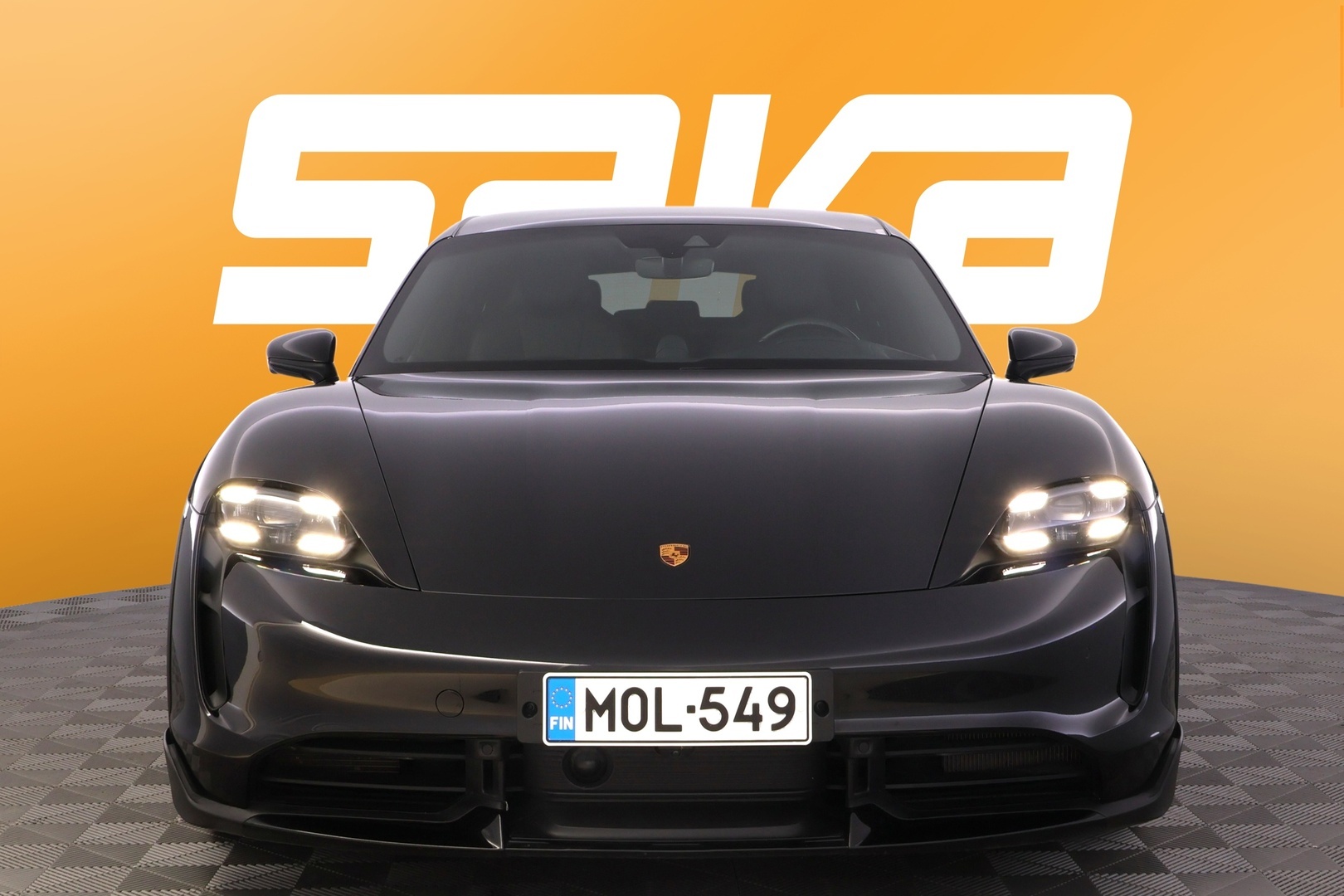PORSCHE Taycan 2023
