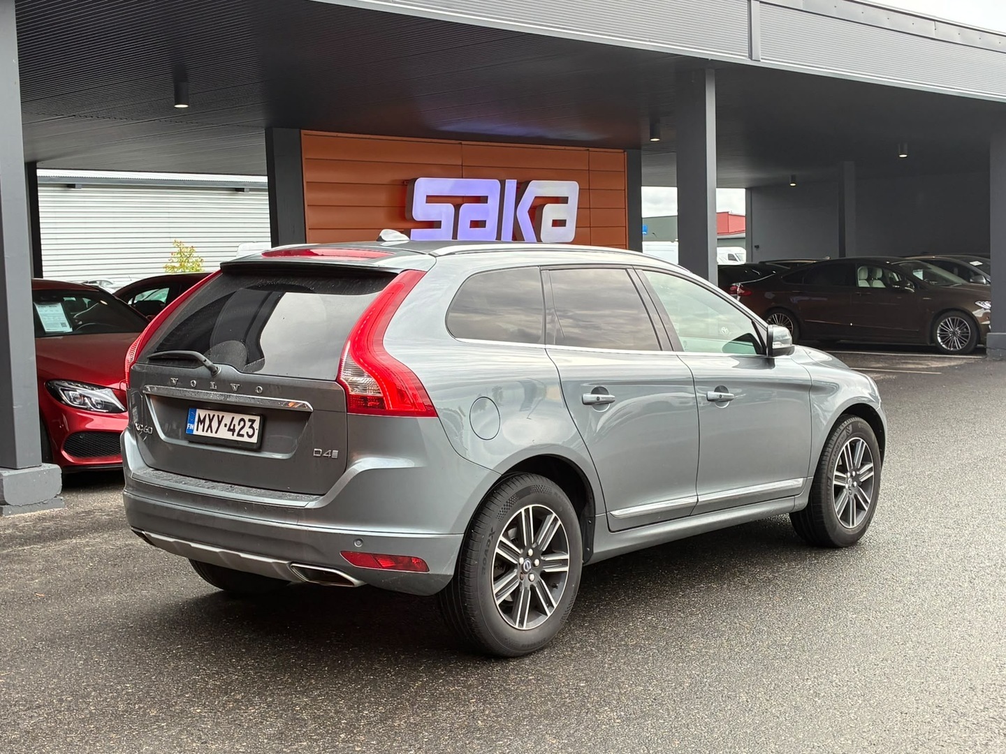 VOLVO XC60 2017