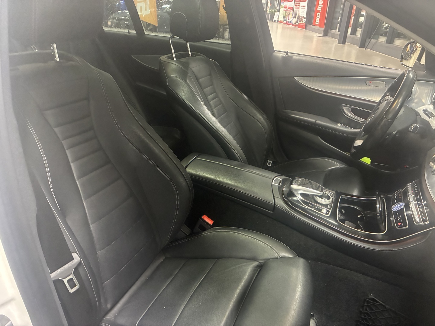 MERCEDES-BENZ E 2018