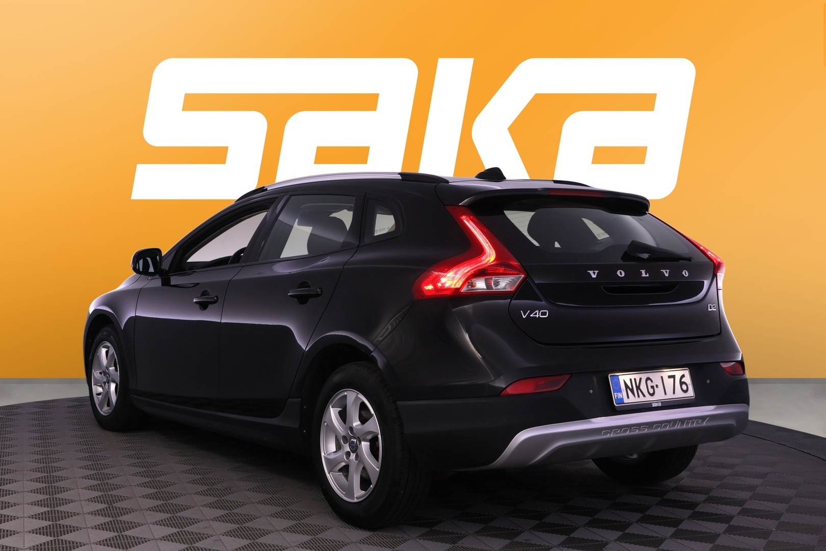 VOLVO V40 Cross Country 2016