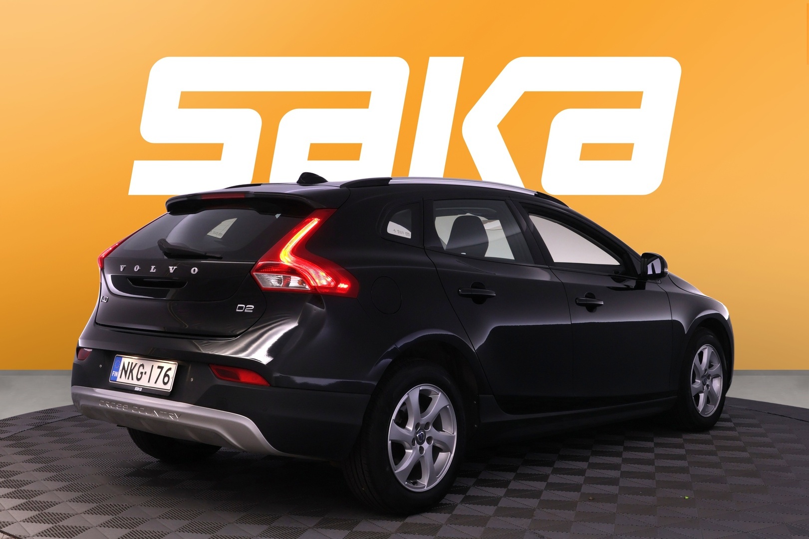VOLVO V40 Cross Country 2016