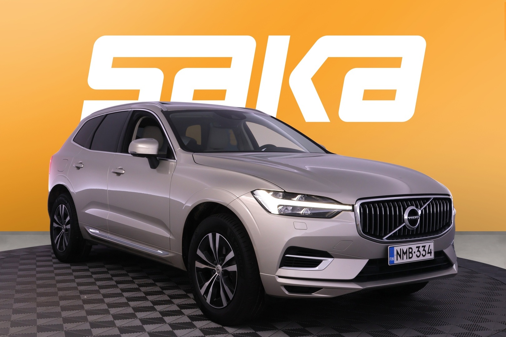 VOLVO XC60 2021
