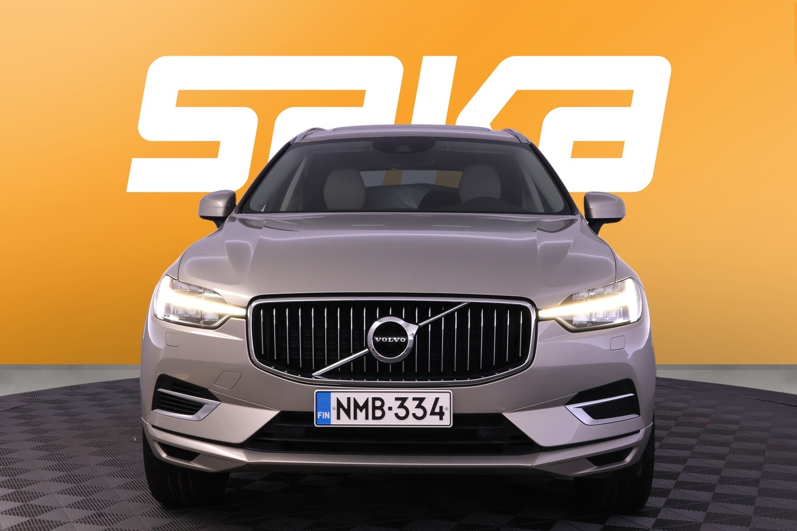 VOLVO XC60 2021