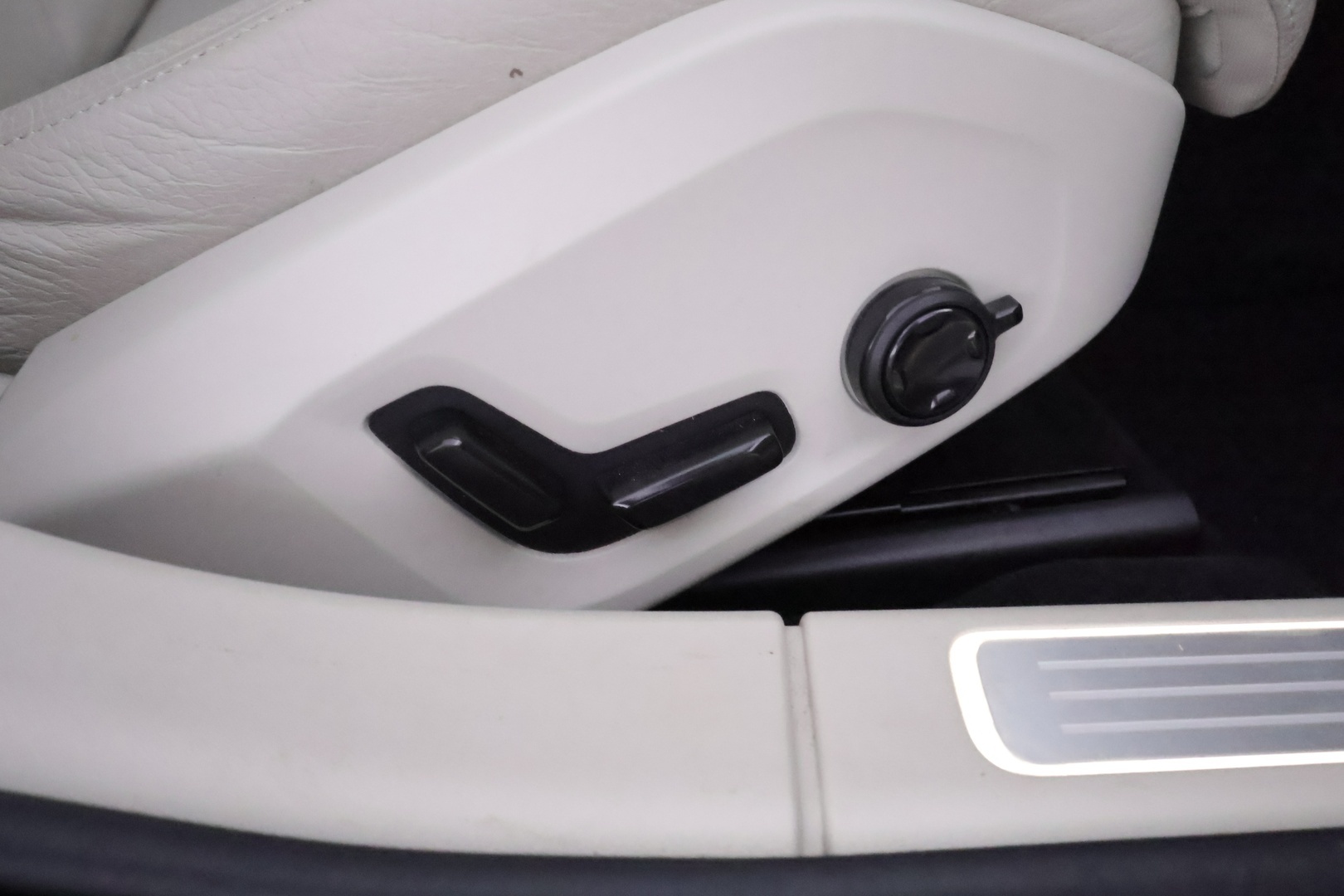 VOLVO V90 Cross Country 2022