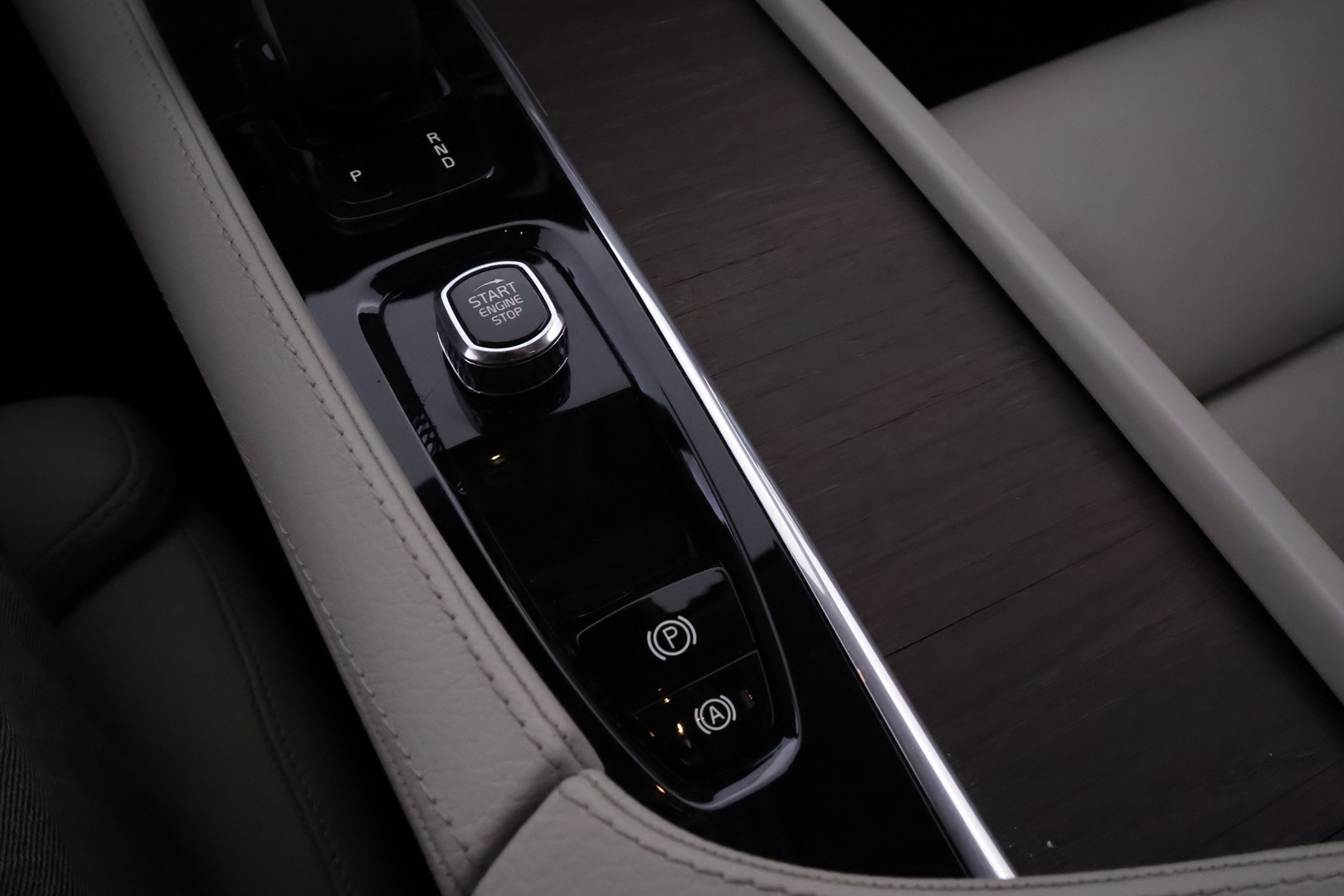 VOLVO V90 Cross Country 2022