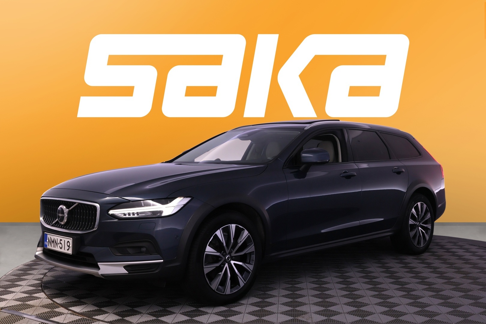 VOLVO V90 Cross Country 2022