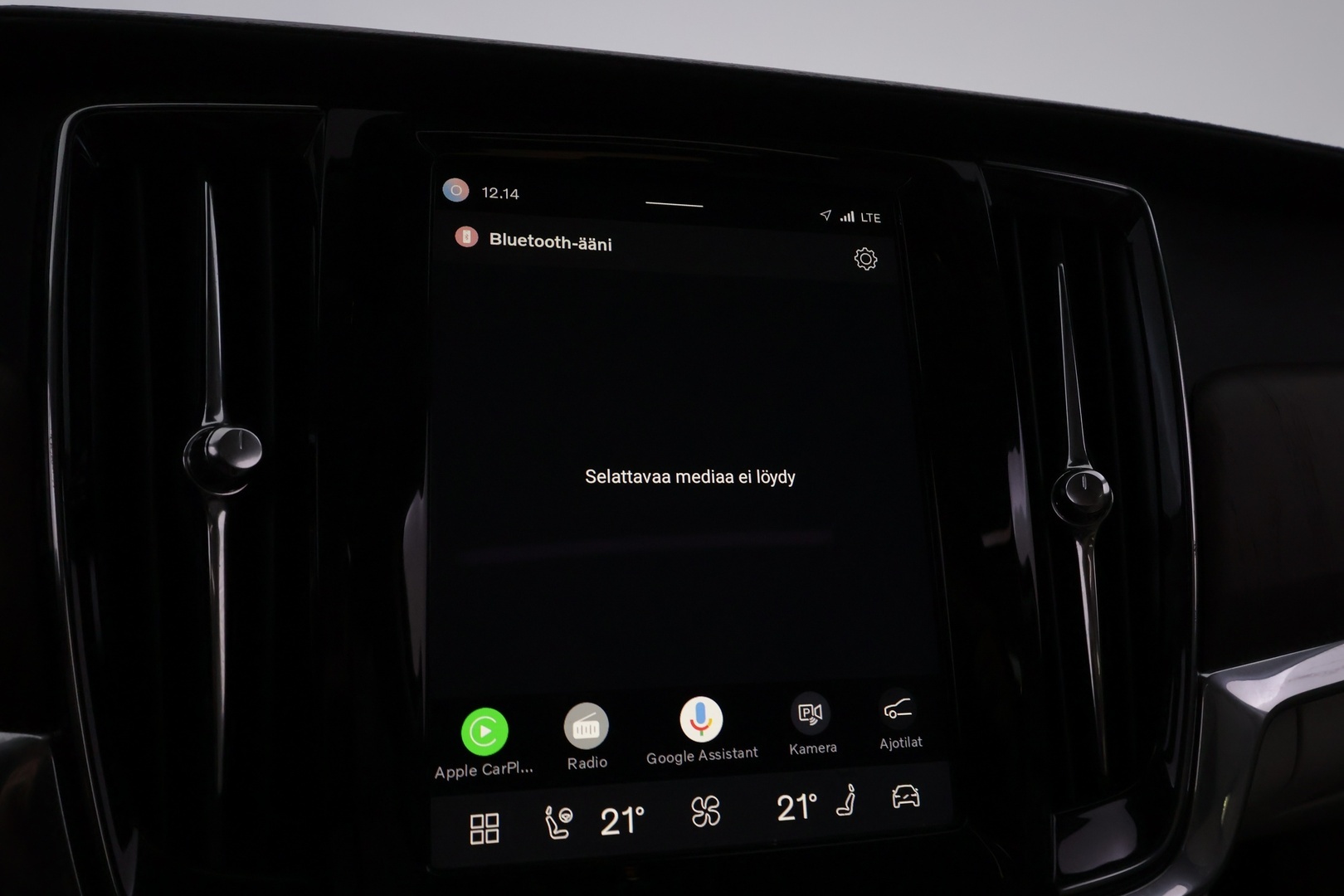 VOLVO V90 Cross Country 2022