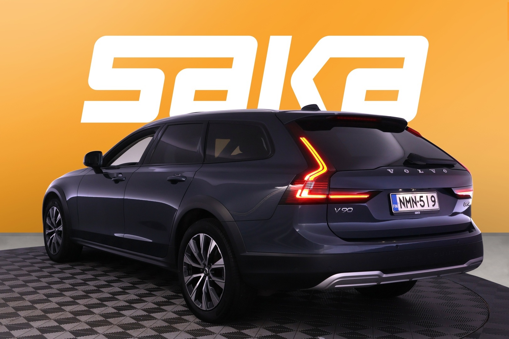 VOLVO V90 Cross Country 2022