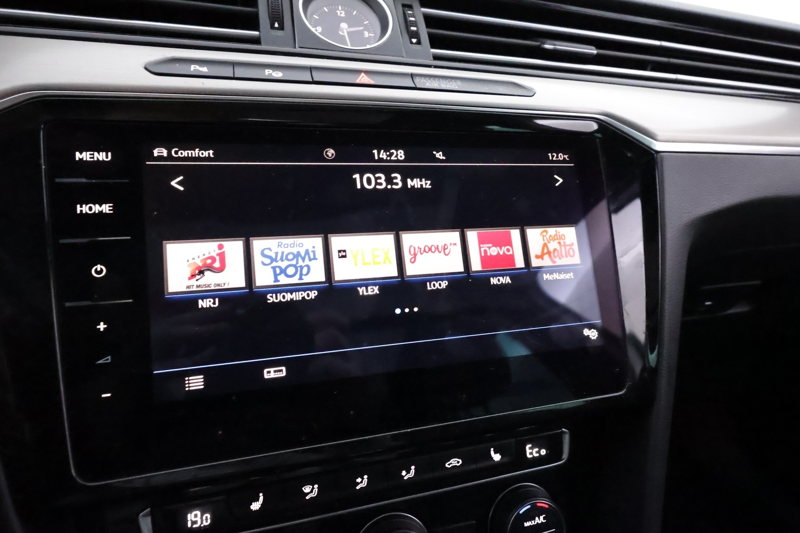 VOLKSWAGEN Passat 2018