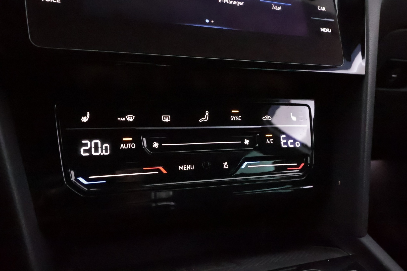 VOLKSWAGEN Passat 2021