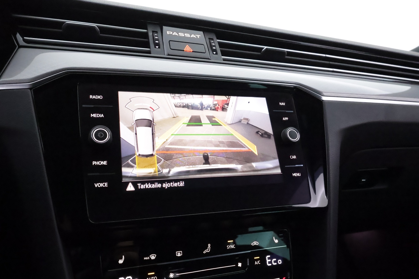 VOLKSWAGEN Passat 2021