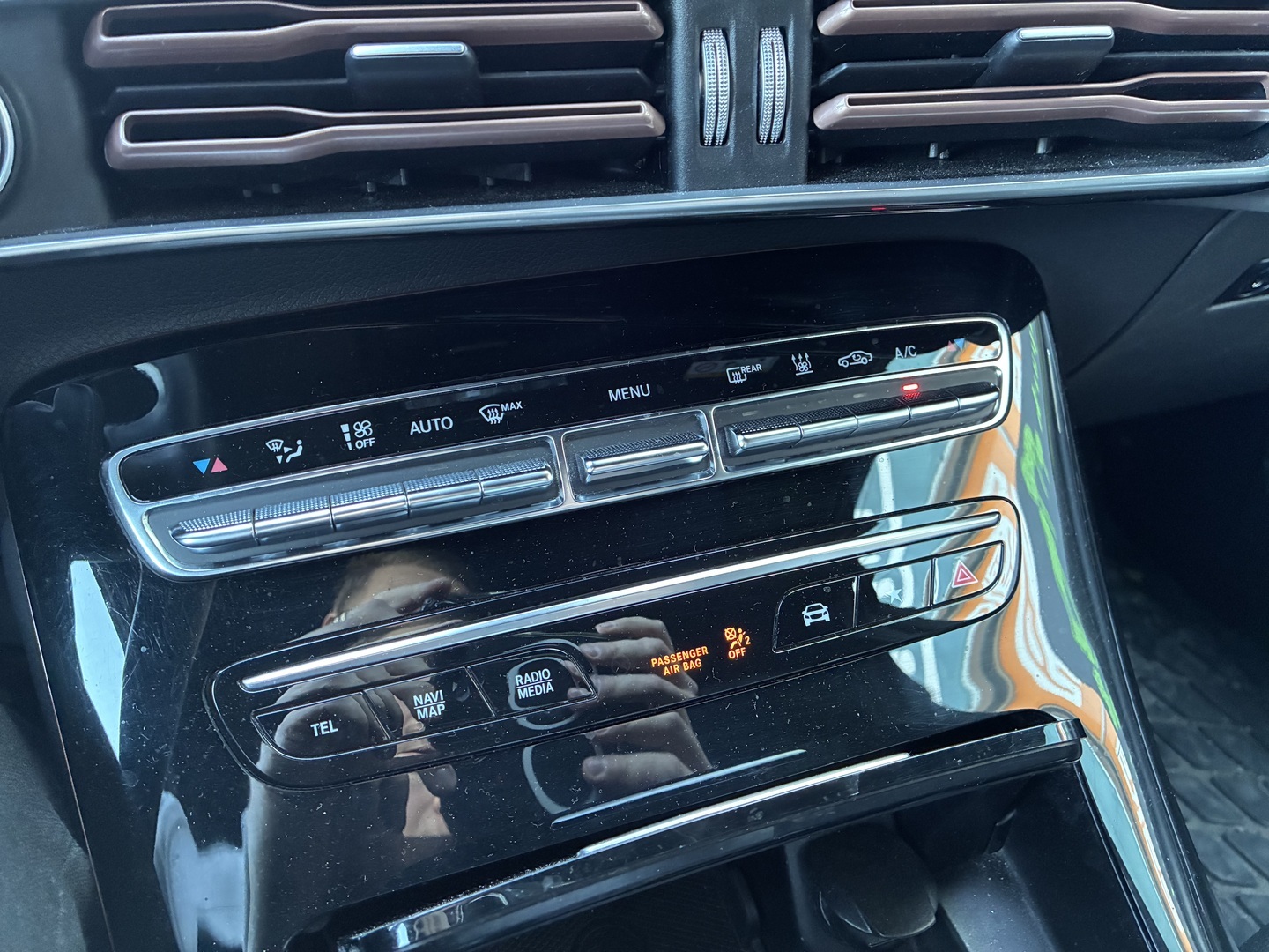 MERCEDES-BENZ EQC 2022