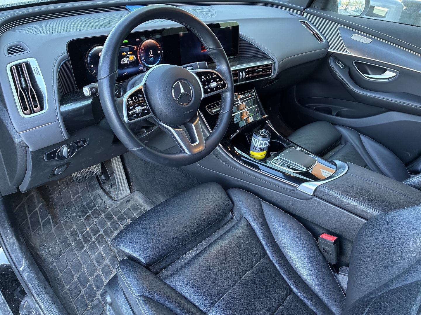 MERCEDES-BENZ EQC 2022