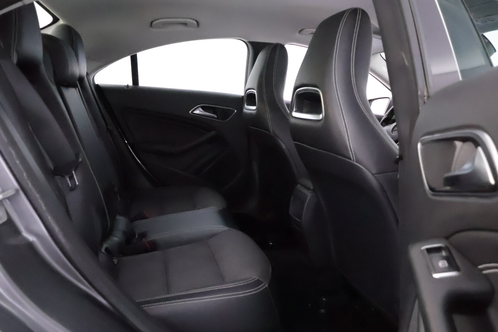 MERCEDES-BENZ CLA 2014