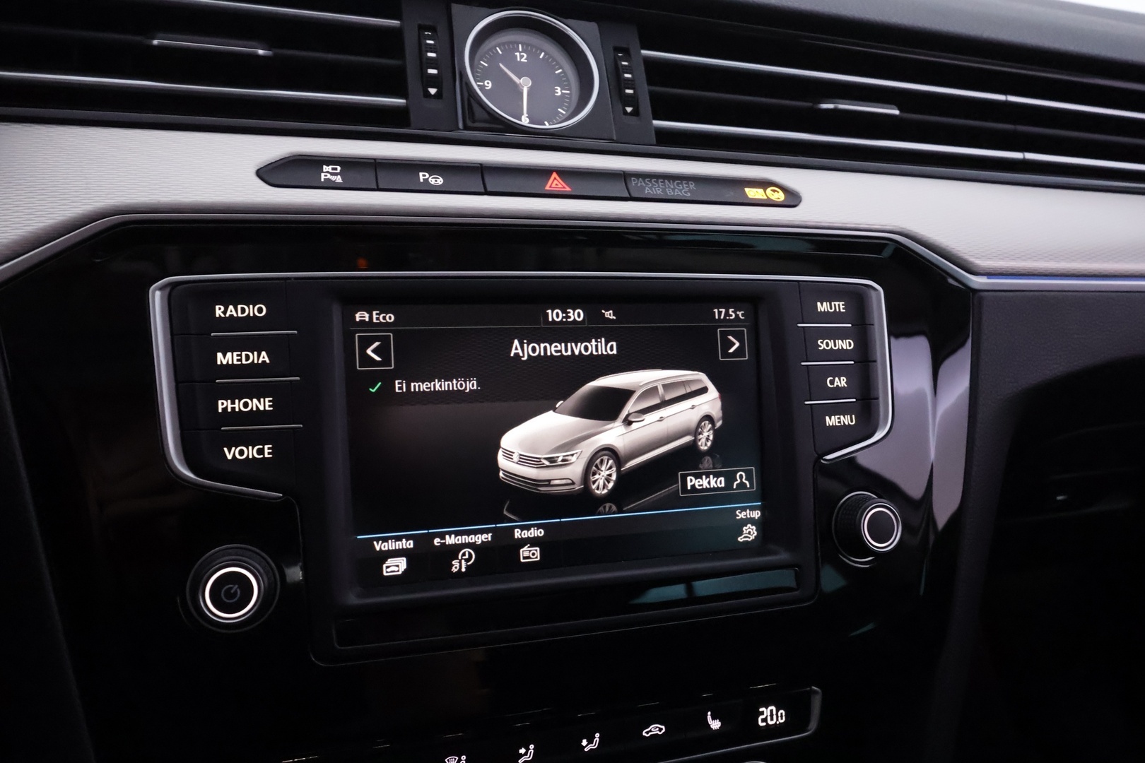 VOLKSWAGEN Passat 2017
