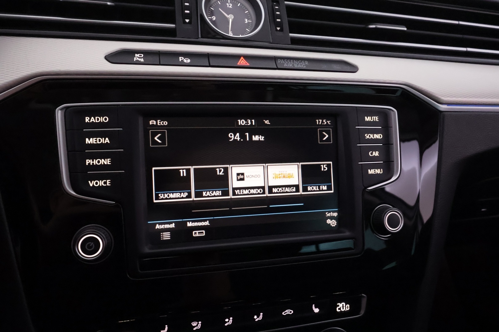 VOLKSWAGEN Passat 2017