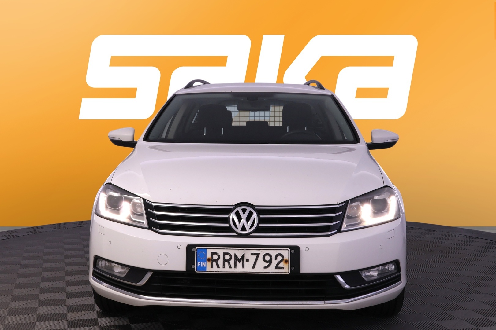VOLKSWAGEN Passat 2014
