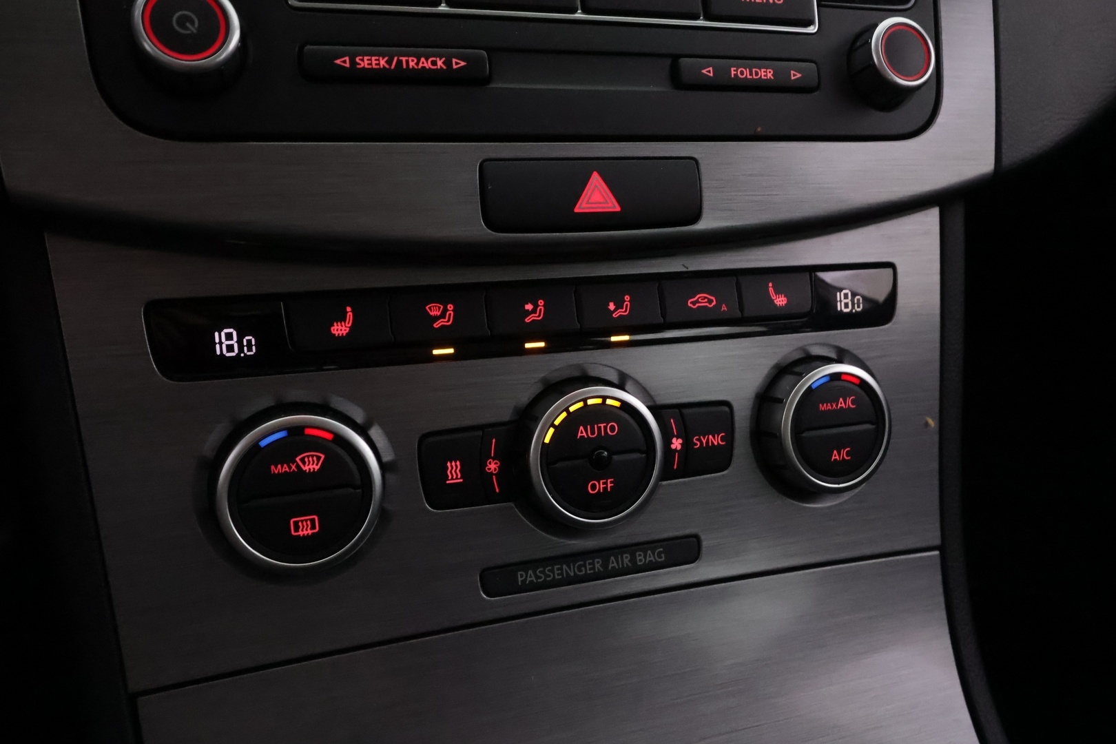 VOLKSWAGEN Passat 2014
