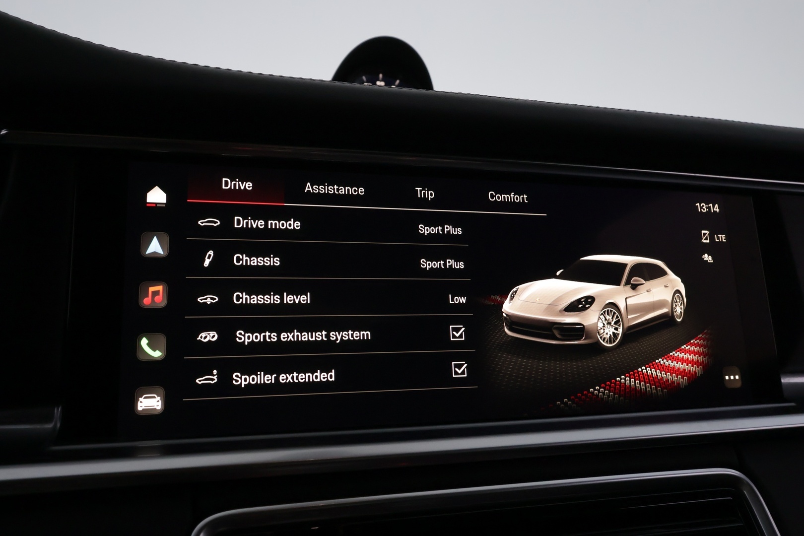 PORSCHE Panamera 2023